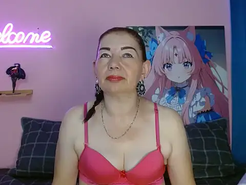 ESTEFANIA 344 online show from November 7, 2025, 8:09 pm