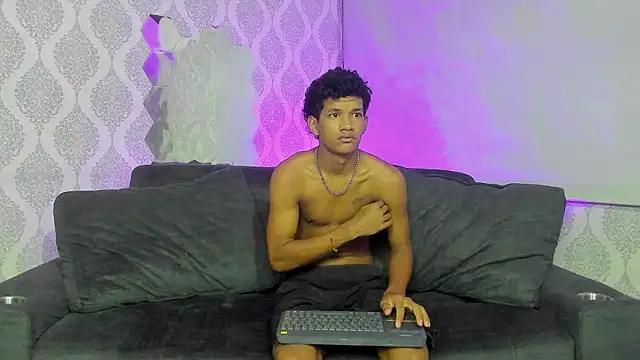 Snapshot of Boy_savoy chatting on February 9, 2026, 7:23 am Boy savoy online show from February 9, 2026, 7:23 am