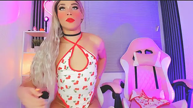 HallieAnnie online show from November 20, 2025, 2:12 am