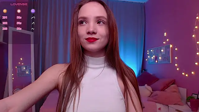 Snapshot of Adria_Arjona chatting on February 23, 2026, 7:39 am Adria Arjona online show from February 23, 2026, 7:39 am