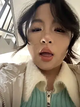 Sinicoco online show from March 12, 2026, 1:34 am