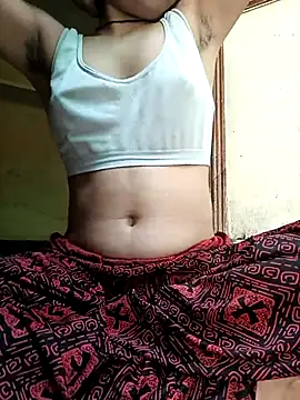 Snapshot of Likitha_Kumari chatting on November 6, 2025, 8:26 am Likitha Kumari online show from November 6, 2025, 8:26 am