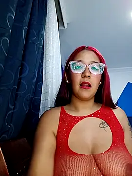 Scarlett-vide online show from November 19, 2025, 4:34 am