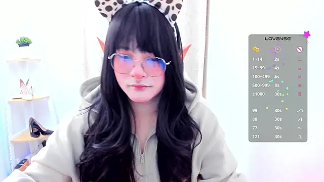 Omorimori online show from November 27, 2025, 8:22 pm