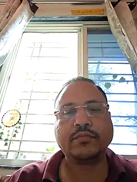 suraj696 online show from November 5, 2025, 5:29 am