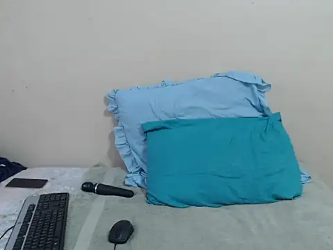 SexyLipss  online show from March 21, 2026, 6:51 am