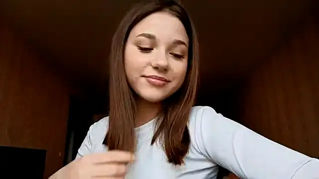 Snapshot of CorinneNewbert chatting on November 15, 2025, 10:45 am CorinneNewbert online show from November 15, 2025, 10:45 am