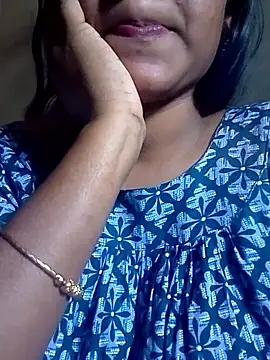 Neha533 online show from April 12, 2026, 7:35 am