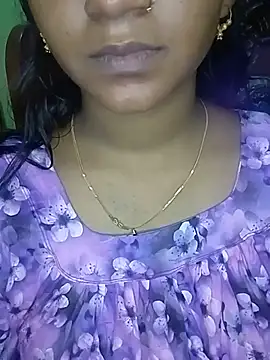 Snapshot of Neha533 chatting on July 11, 2026, 7:49 pm Neha533 online show from July 11, 2026, 7:49 pm
