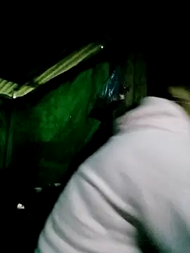 Sara pusyy online show from November 17, 2025, 9:37 am