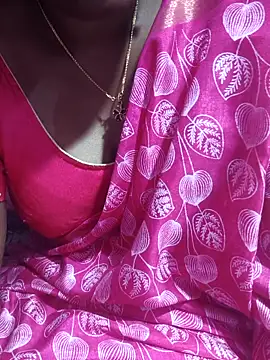 hyd couple7878 online show from February 28, 2026, 4:02 am