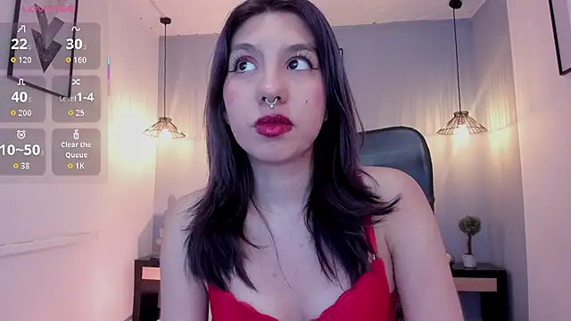 zoe-moreau online show from February 14, 2026, 8:05 pm