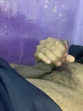 hotman29 online show from December 15, 2025, 8:24 pm