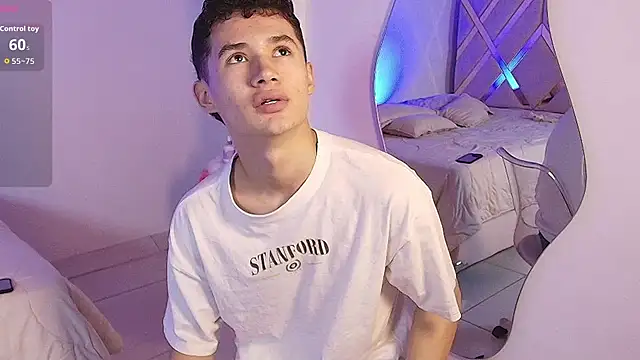 Eiden Blake online show from April 6, 2026, 1:47 am