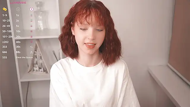 MaisieStarlight online show from February 2, 2026, 5:22 pm