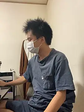 Snapshot of RYUTA_9911 chatting on November 4, 2025, 6:56 am RYUTA 9911 online show from November 4, 2025, 6:56 am