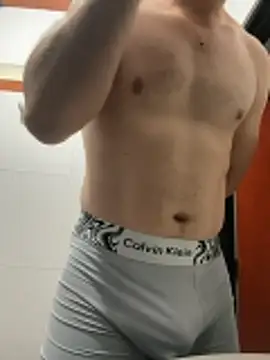 AlexanderBianchi2 online show from November 24, 2025, 12:38 pm