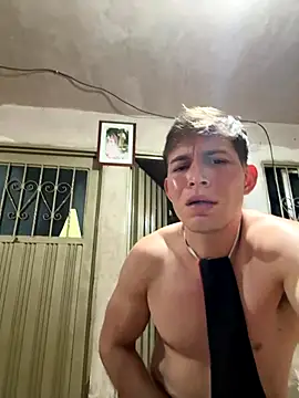 AlexanderBianchi2 online show from November 28, 2025, 11:07 pm