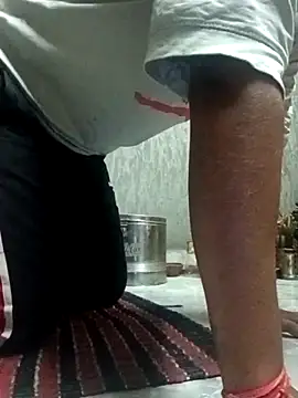 naughtyboyjii online show from November 7, 2025, 4:12 am