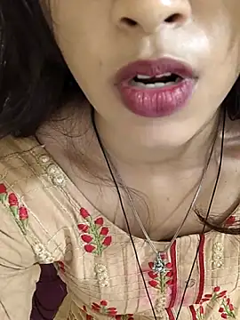 Neha rani78 online show from March 26, 2026, 3:45 am