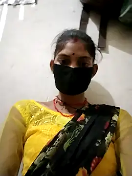 Jooli cuty online show from December 22, 2025, 4:26 pm