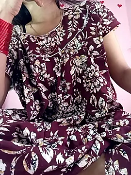 Saniya76 online show from May 14, 2026, 5:03 am