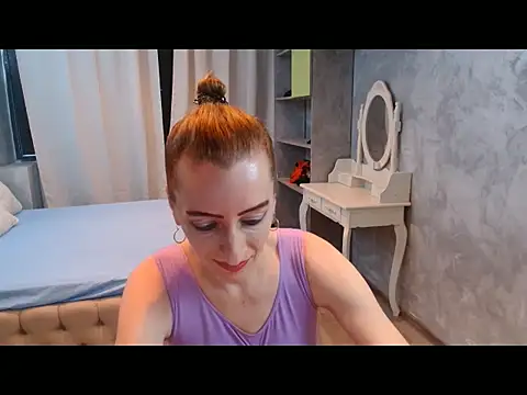 AnneDevrim online show from November 6, 2025, 6:58 am