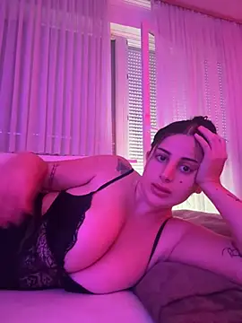 jojoa23 online show from May 6, 2026, 10:53 am