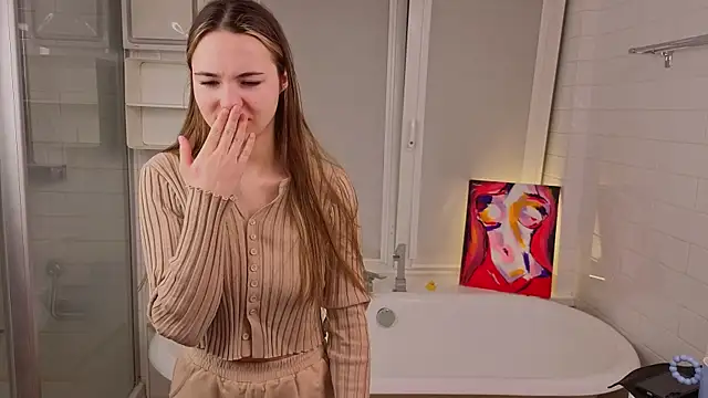 LeenaPuita online show from February 6, 2026, 5:49 pm