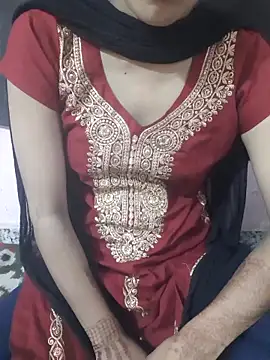 Snapshot of Madhubala_singh chatting on December 2, 2025, 3:01 am Madhubala singh online show from December 2, 2025, 3:01 am