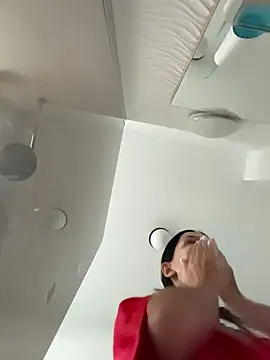 VickyM99 online show from December 15, 2025, 7:56 am