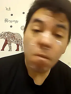 Snapshot of Lobouys chatting on November 8, 2025, 7:08 am Lobouys online show from November 8, 2025, 7:08 am