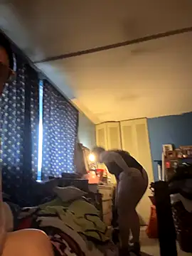 biggdaddyandqueenn online show from December 13, 2025, 7:53 pm