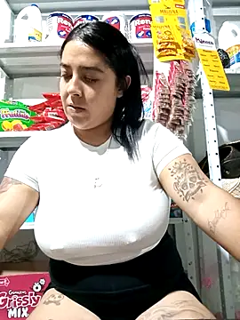 sabrina-1 online show from November 6, 2025, 11:26 pm