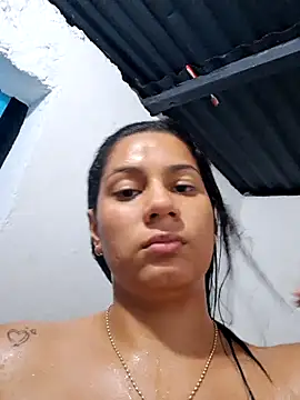 lapicarona18 online show from December 2, 2025, 3:12 am