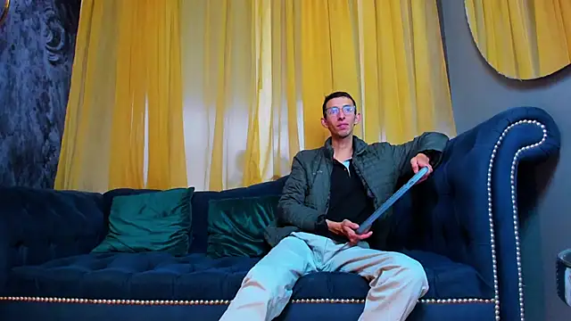 ZyroNight online show from January 8, 2026, 7:27 pm