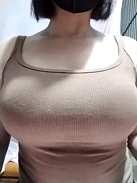 Niramiu online show from April 7, 2026, 2:17 pm