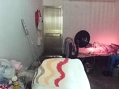 RebelAura online show from May 9, 2026, 6:29 am
