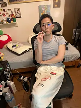 Snapshot of ippei0001 chatting on November 8, 2025, 5:01 pm ippei0001 online show from November 8, 2025, 5:01 pm