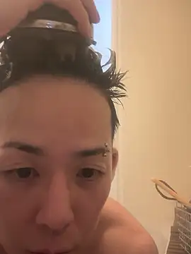 Snapshot of ippei0001 chatting on November 23, 2025, 11:54 am ippei0001 online show from November 23, 2025, 11:54 am