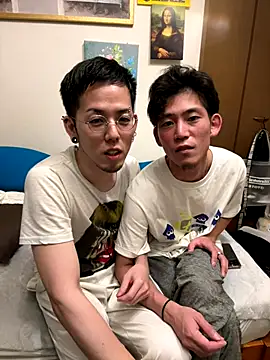 Snapshot of ippei0001 chatting on November 29, 2025, 2:53 pm ippei0001 online show from November 29, 2025, 2:53 pm