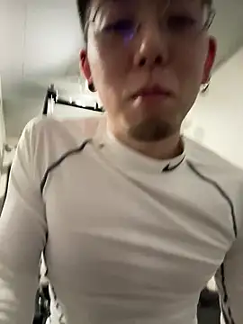 ippei0001 online show from March 26, 2026, 2:22 pm