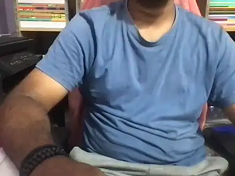 Snapshot of KingCobra_07 chatting on May 1, 2026, 2:49 am KingCobra 07 online show from May 1, 2026, 2:49 am