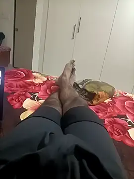 RubyEntity online show from November 9, 2025, 5:44 pm