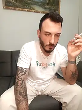 Snapshot of snncdgn chatting on November 29, 2025, 8:45 pm snncdgn online show from November 29, 2025, 8:45 pm