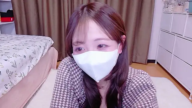 Snapshot of -aotan- chatting on April 7, 2026, 11:54 am -aotan- online show from April 7, 2026, 11:54 am