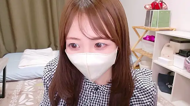 Snapshot of -aotan- chatting on May 6, 2026, 3:17 pm -aotan- online show from May 6, 2026, 3:17 pm