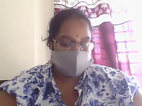 hootypriya online show from February 19, 2026, 9:49 am