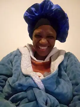 Mommy Sienna online show from April 25, 2026, 4:15 am