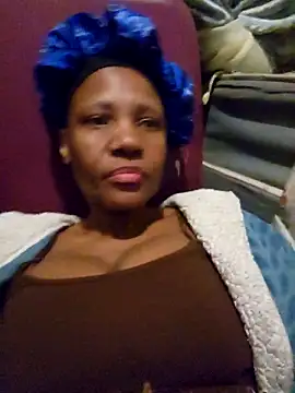 Mommy Sienna online show from April 27, 2026, 4:49 pm